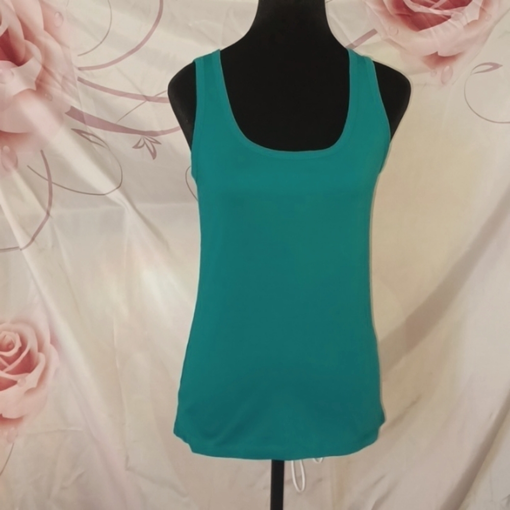 ST. John's Bay tank Top